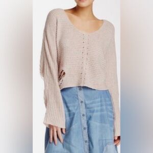 Wildfox ribbed cropped distressed v-neck terra sweater, size M